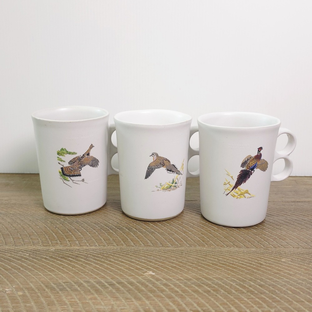 Set of 3 Vtg Bennington Potters Vermont Trigger Mug Birds Retired 4"